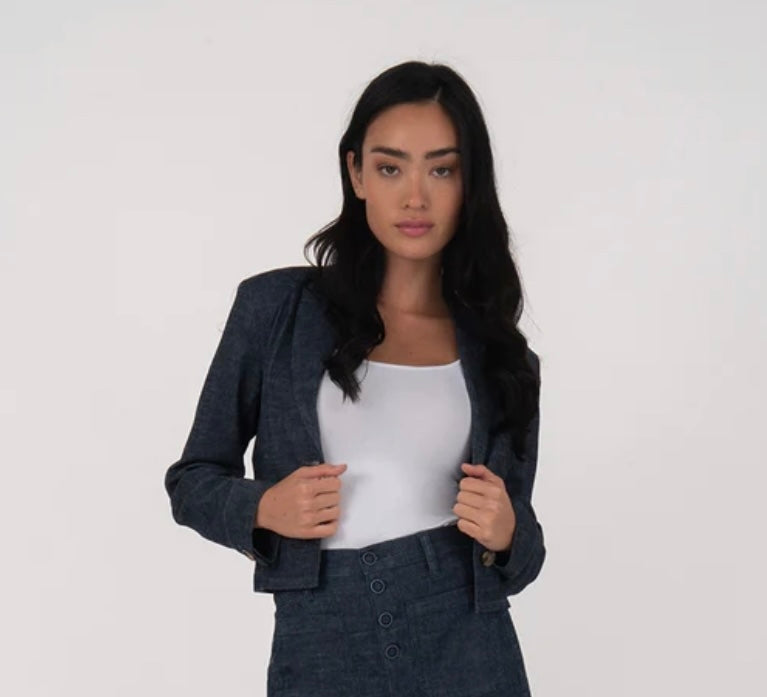 Lynda Crop Blazer
