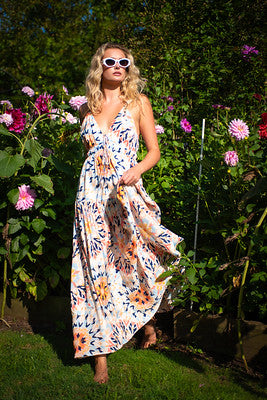 Lotus Maxi