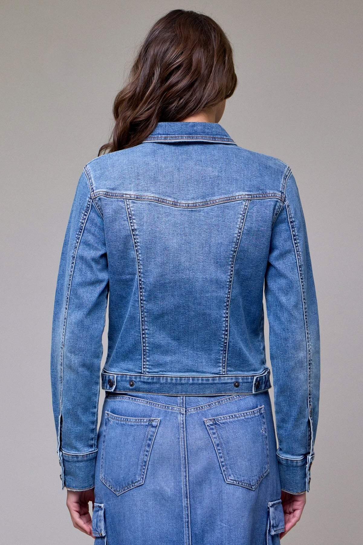 Hidden Fitted Trucker Jacket