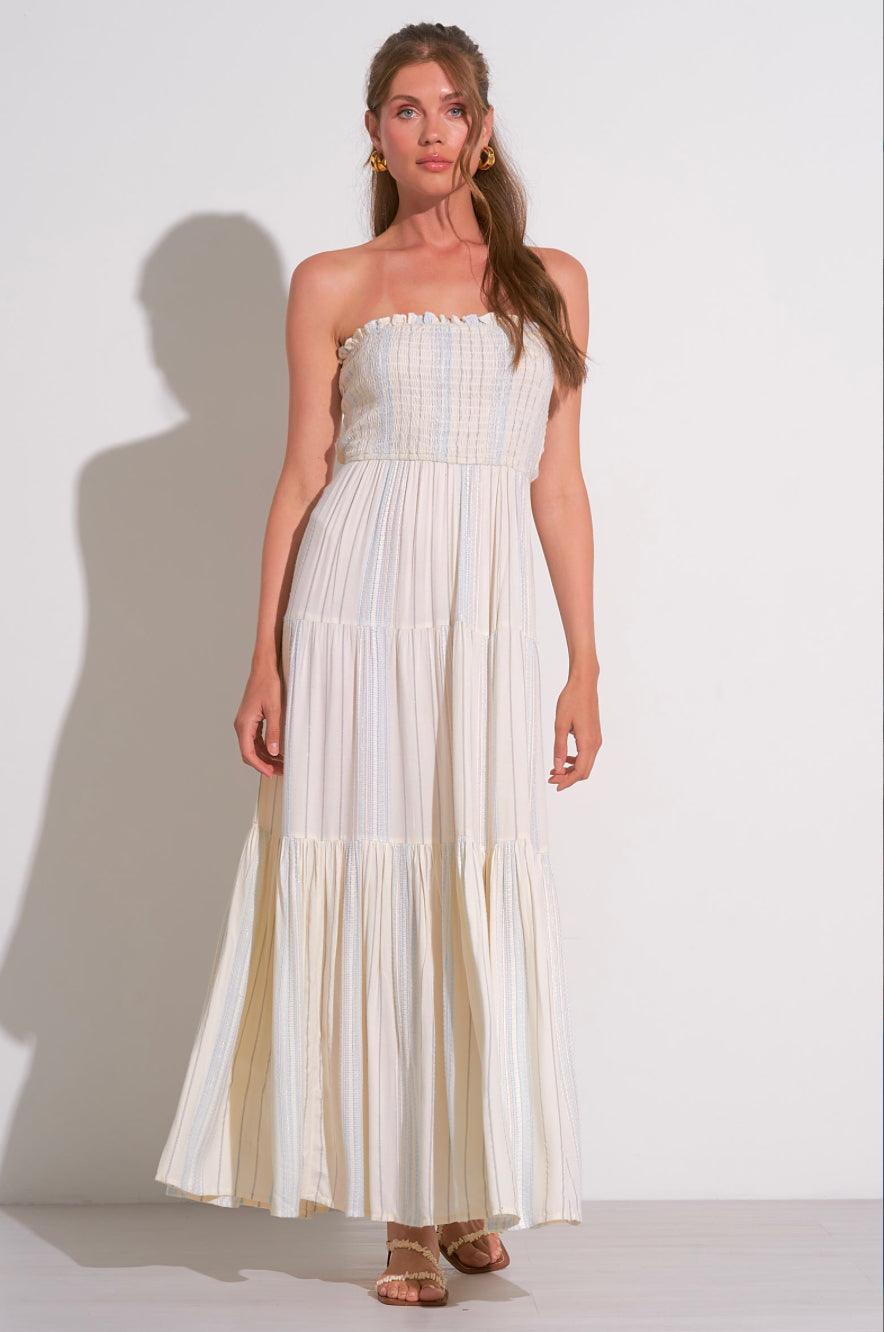 The Cassandra Maxi