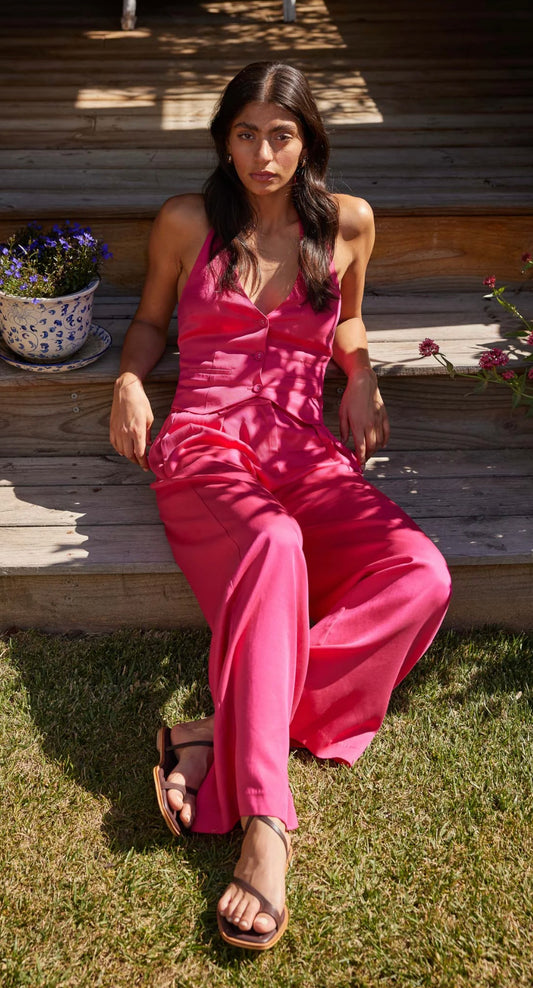 Fabella Halter Neck Vest