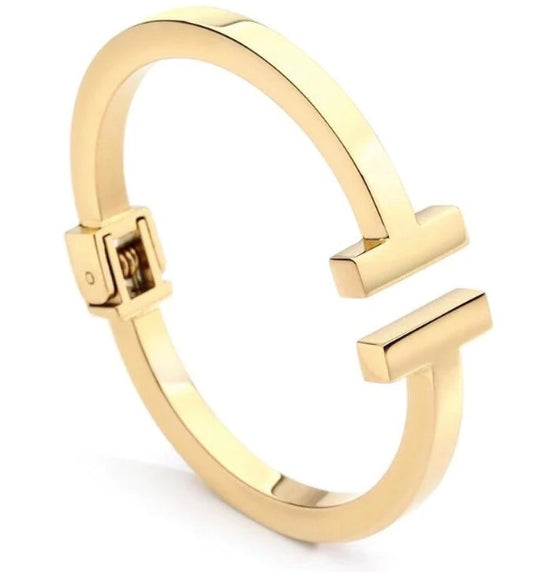 Sahira Sadie T Cuff